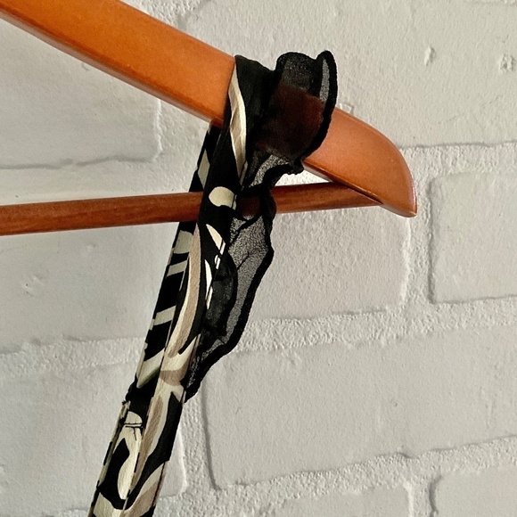 Vintage Y2K Babydoll Mini dress Black/tan/cream Floral print Empire waist 10 - Picture 7 of 8